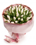 Buchet impresionant cu lalele albe