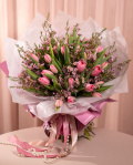 Buchet cu 41 lalele roz „Blush Symphony” – imaginea 4