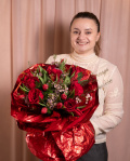 Buchet de trandafiri rosii si allele, varianta premium, marime