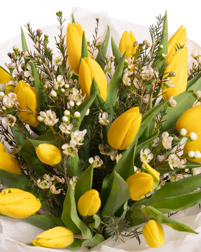 Buchet cu lalele galbene, varianta deluxe, detaliu