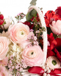 Floral Basket with Ranunculus and Roses – imaginea 2