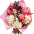Buchet trandafiri roz "Serenada de Dragoste"