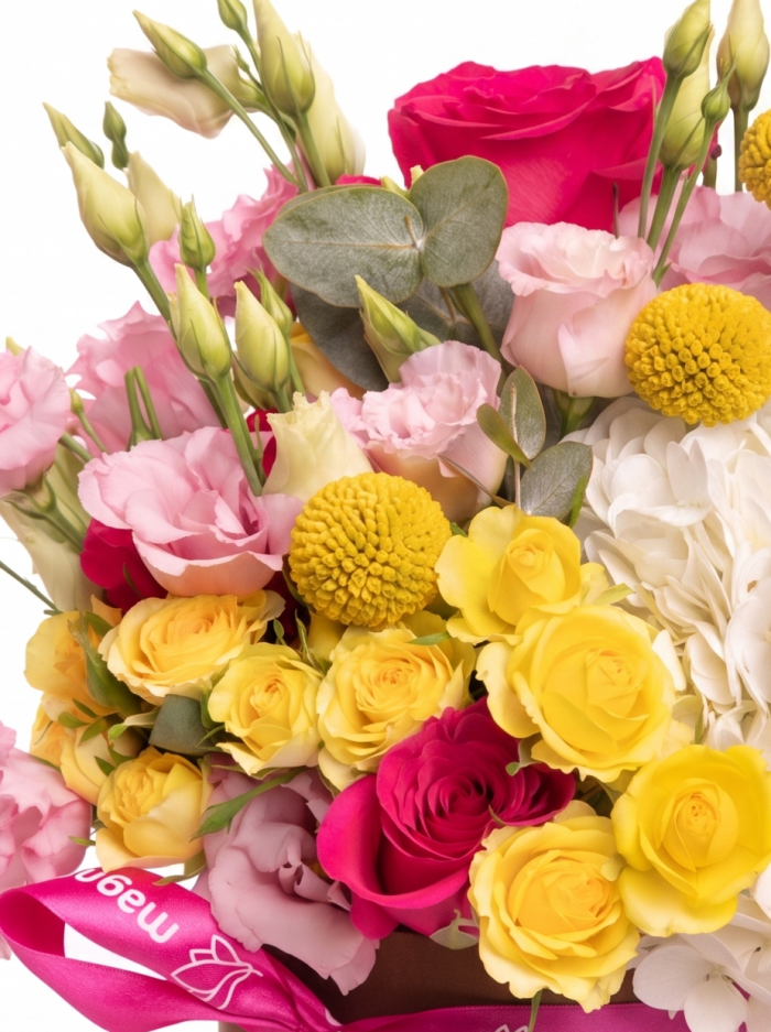 "Magic of Colors” Floral Box Arrangement – imaginea 2