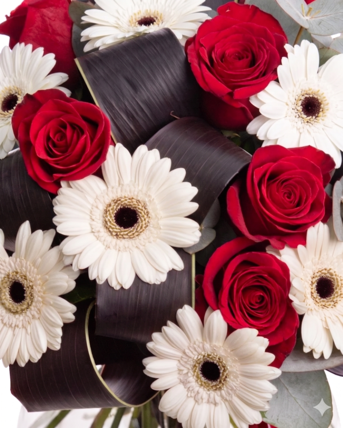 Bouquet with red roses and gerberas – imaginea 2