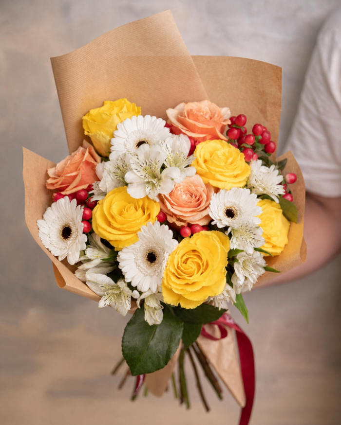 Buchet gerbera si trandafiri – imaginea 3