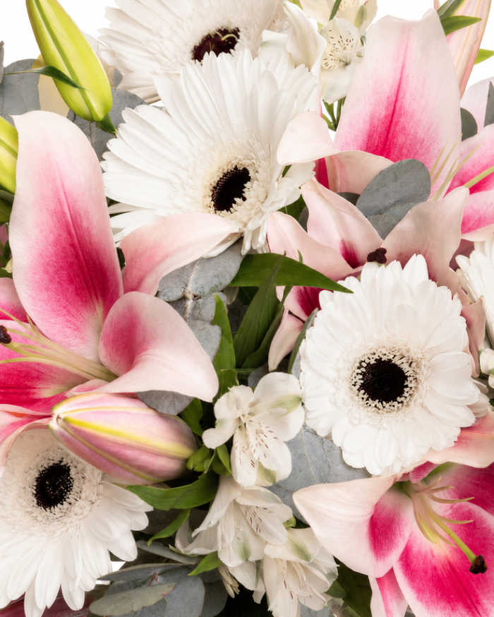 Bouquet with lilies and gerbera – imaginea 2