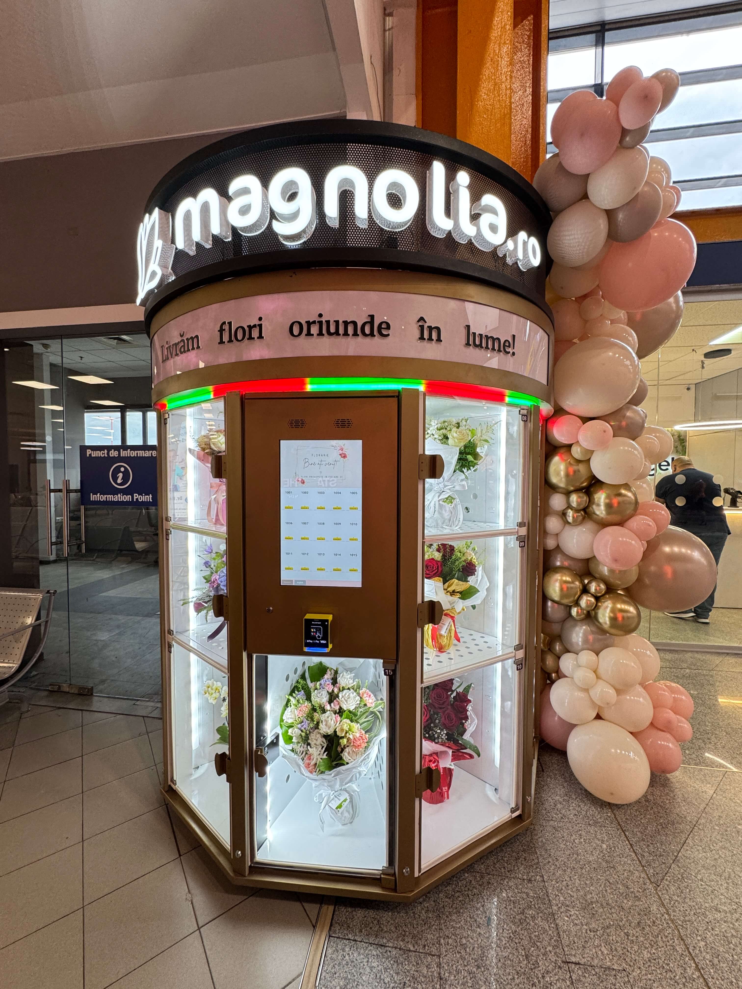 Automat flori, nonstop, Aeroport Cluj-Napoca – imaginea 1
