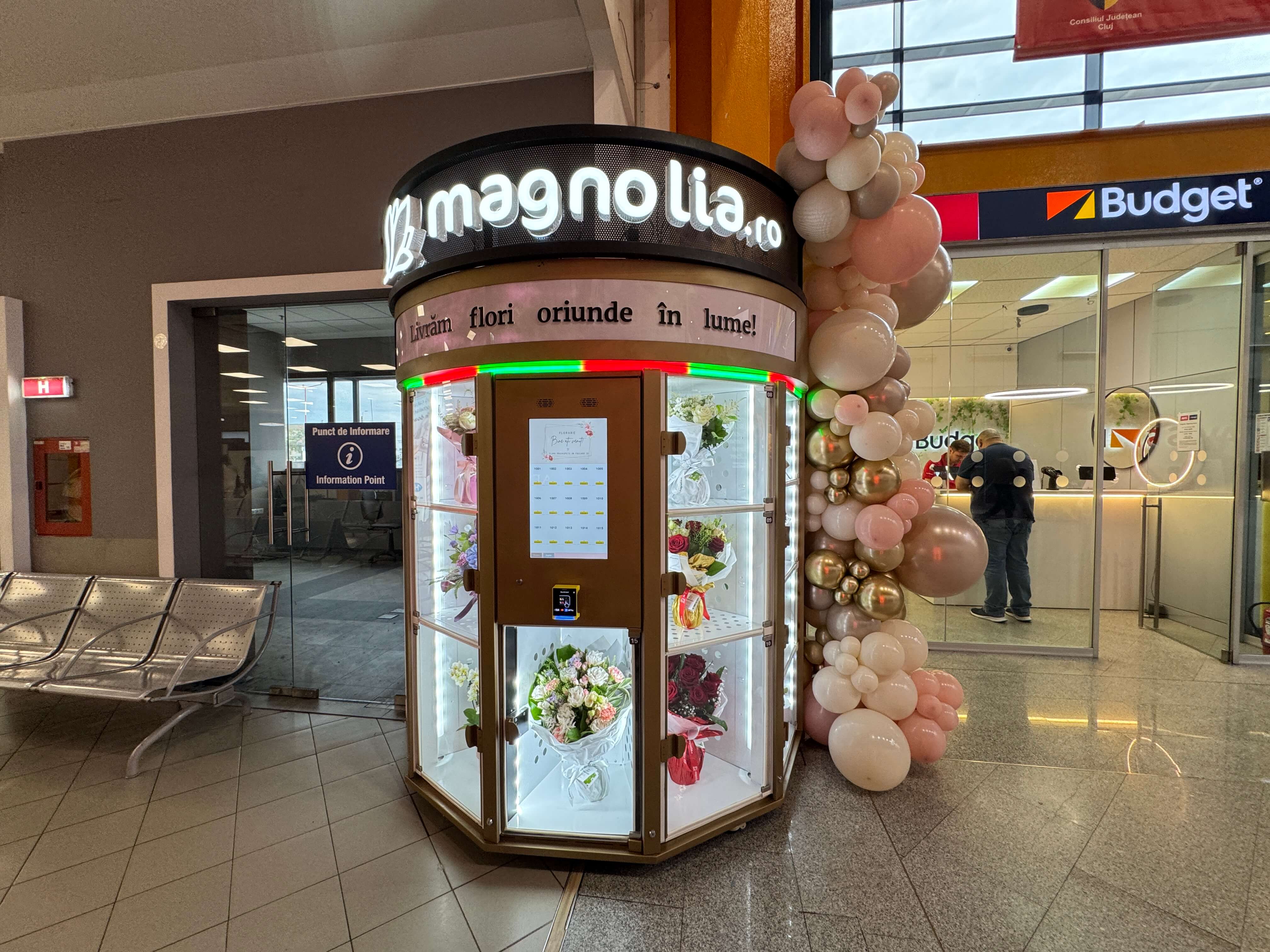 Automat flori, nonstop, Aeroport Cluj-Napoca – imaginea 3