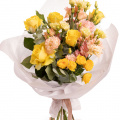 Buchet Trandafiri şi Eustoma