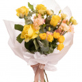 Buchet Trandafiri şi Eustoma