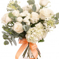 Buchet clasic cu flori albe