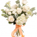 Buchet clasic cu flori albe