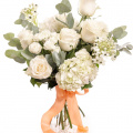 Buchet clasic cu flori albe
